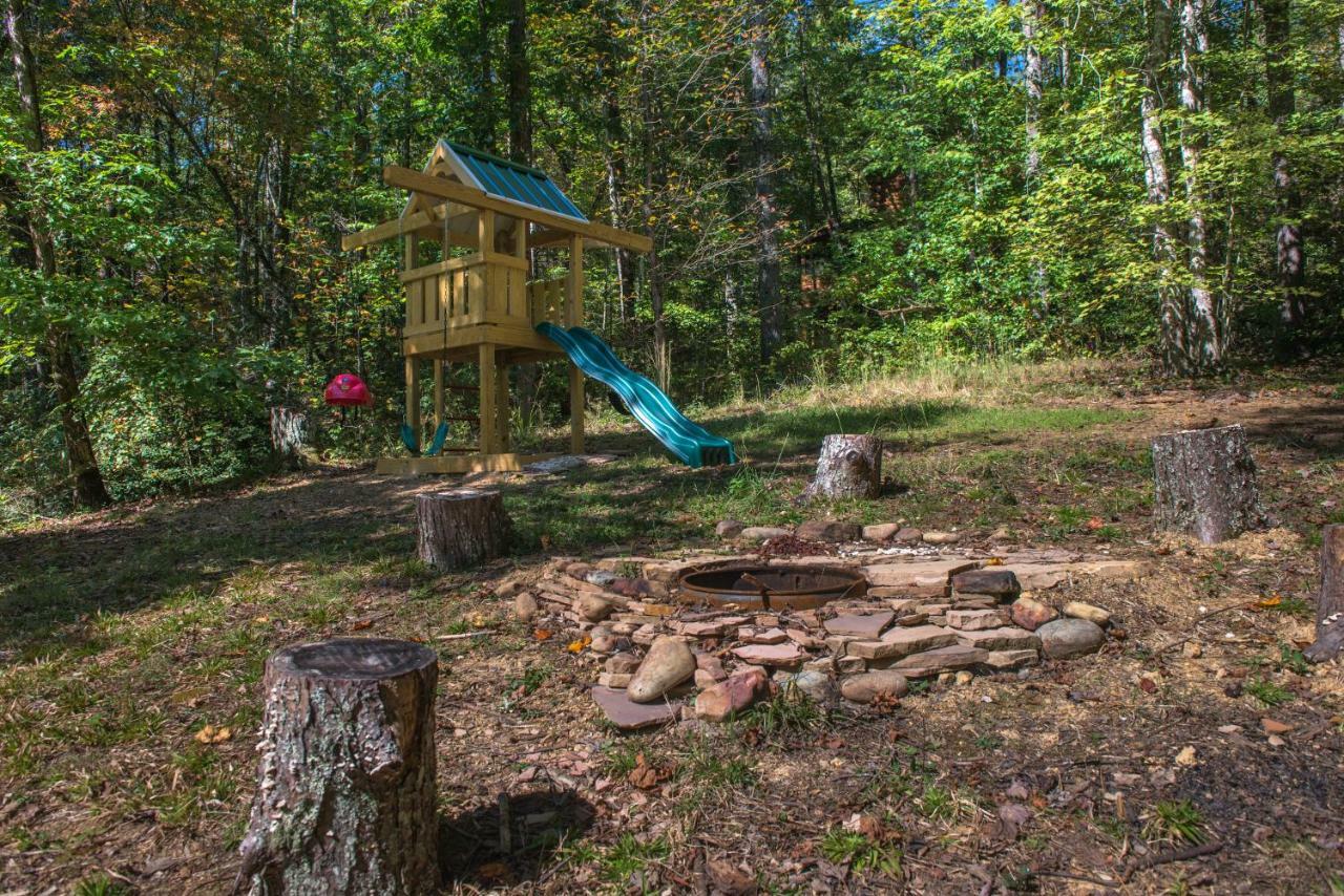 Вілла Bearfoot Retreat Waldens Creek Екстер'єр фото
