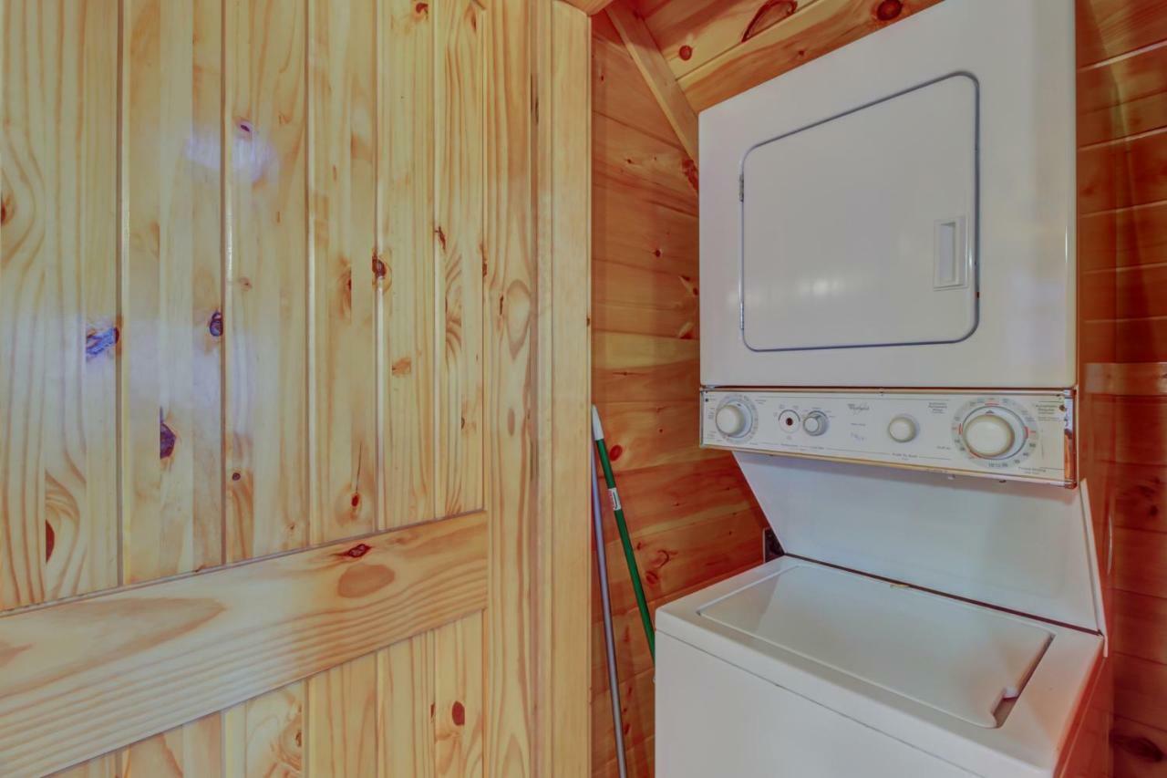 Вілла Bearfoot Retreat Waldens Creek Екстер'єр фото